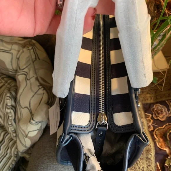 Authentic KATE SPADE Thick canvas and leather trim top zip Satchel/Crosby - Picture 11 of 14